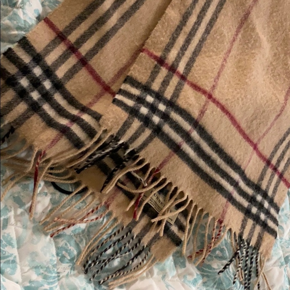 Burberry Wool/Cashmere Scarf